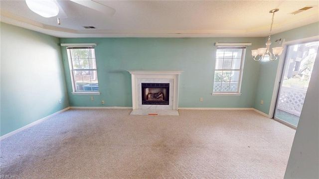 725 Inlet Quay Apt C, Chesapeake, VA 23320