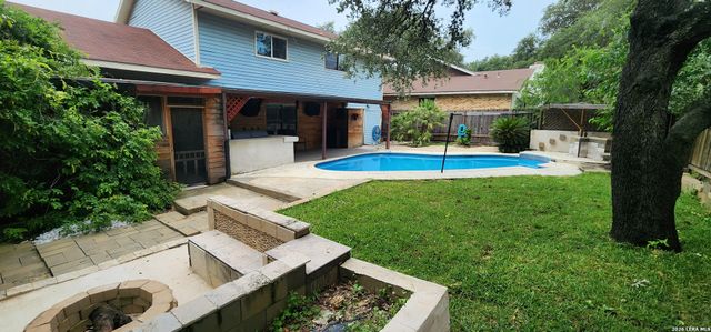 4931 Timber Ct, San Antonio, TX 78250
