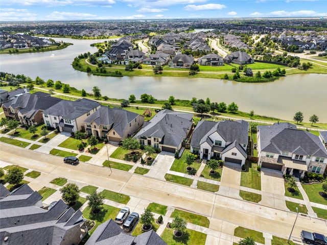 28719 Jade Springs Lane, Fulshear, TX 77441