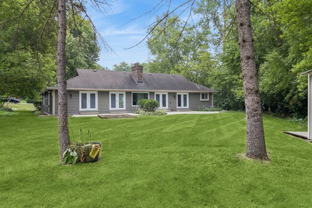 356 WINDSOR Lane, Inverness, IL 60010