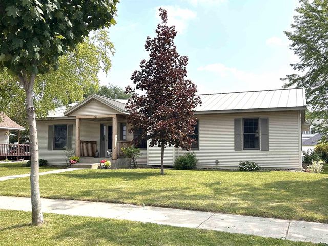 301 E Council Street, Tomah, WI 54660