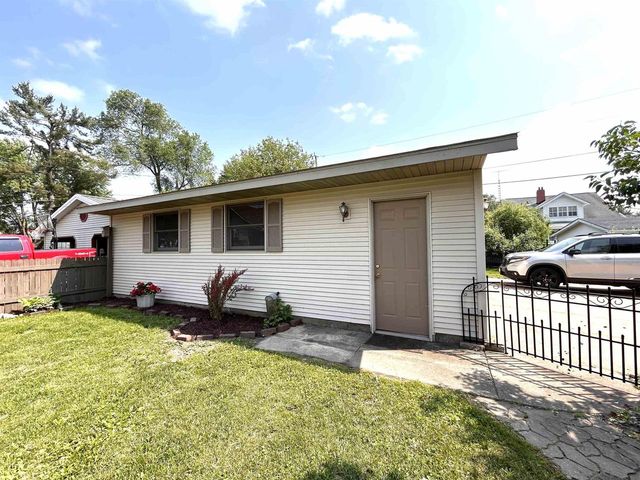 301 E Council Street, Tomah, WI 54660