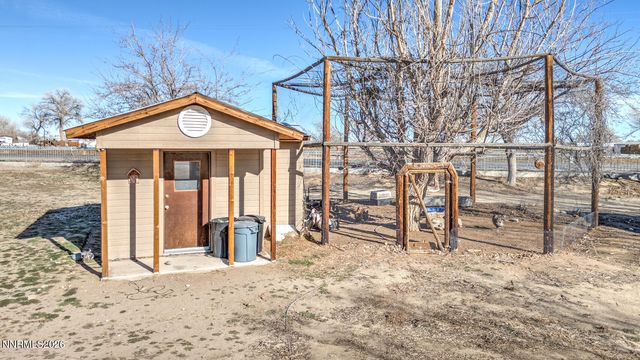 4185 Saint Clair Road, Fallon, NV 89406