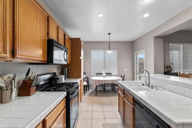 1474 Albillo Loop, Perris, CA 92571