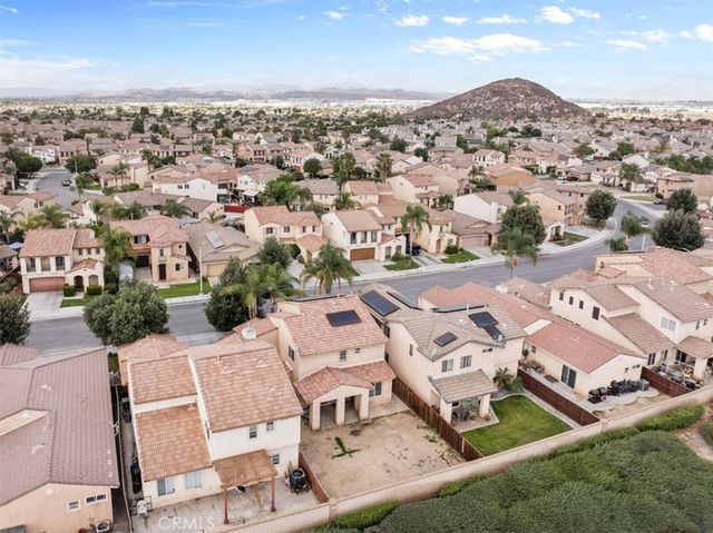 1474 Albillo Loop, Perris, CA 92571