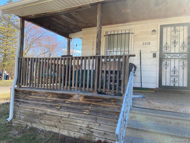 3918 Trumbull Avenue, Flint, MI 48504