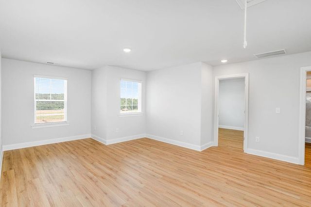 5080 Tower View Trail, Snellville, GA 30039