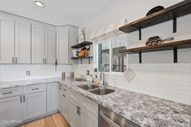 3027 N 27TH Street, Phoenix, AZ 85016