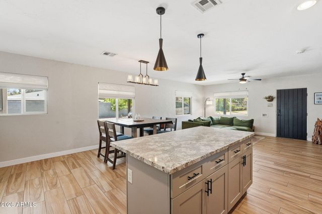 3027 N 27TH Street, Phoenix, AZ 85016