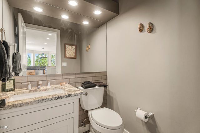 1158 NW Redfield Circle, Bend, OR 97703