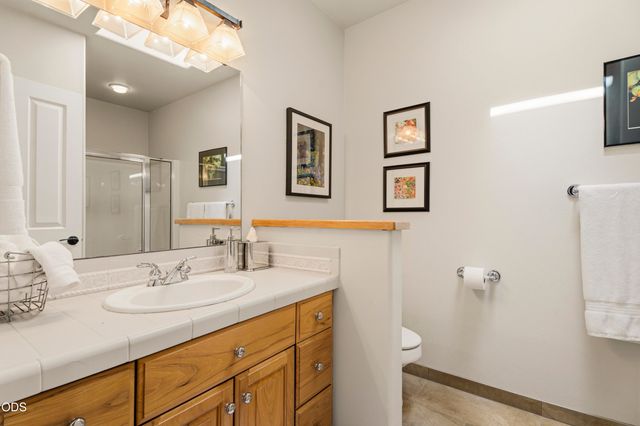1158 NW Redfield Circle, Bend, OR 97703