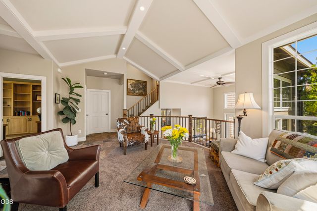 1158 NW Redfield Circle, Bend, OR 97703