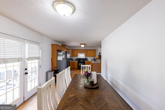 647 Pine Valley Road, Meansville, GA 30256