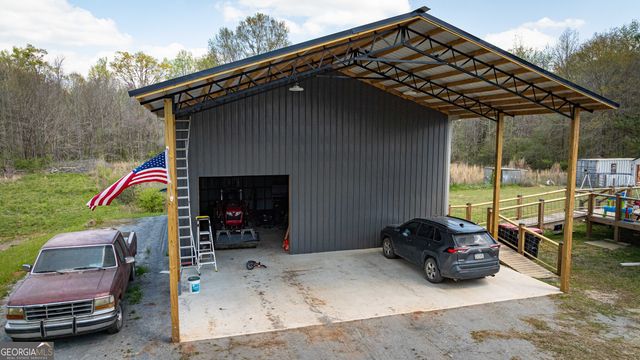 647 Pine Valley Road, Meansville, GA 30256