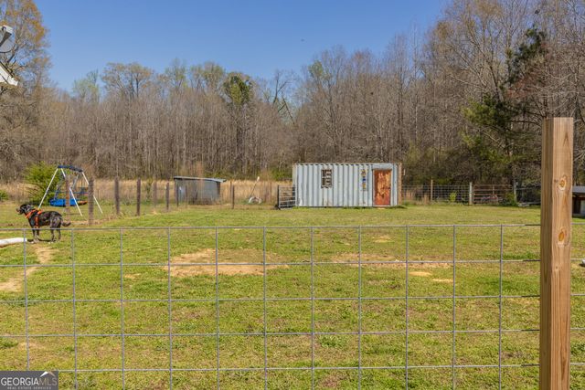 647 Pine Valley Road, Meansville, GA 30256