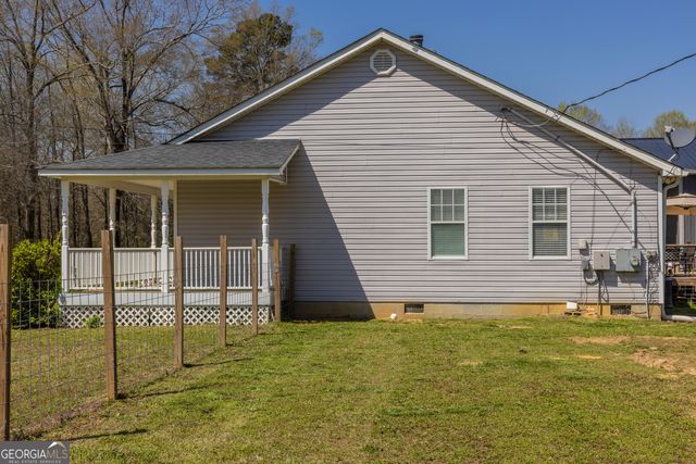 647 Pine Valley Road, Meansville, GA 30256