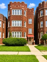 8017 S Rhodes Avenue, Chicago, IL 60619
