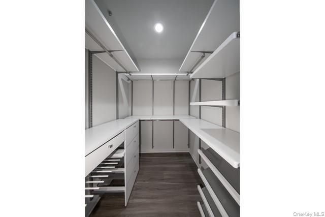 718 Charles Pond Drive 718, Coram, NY 11727