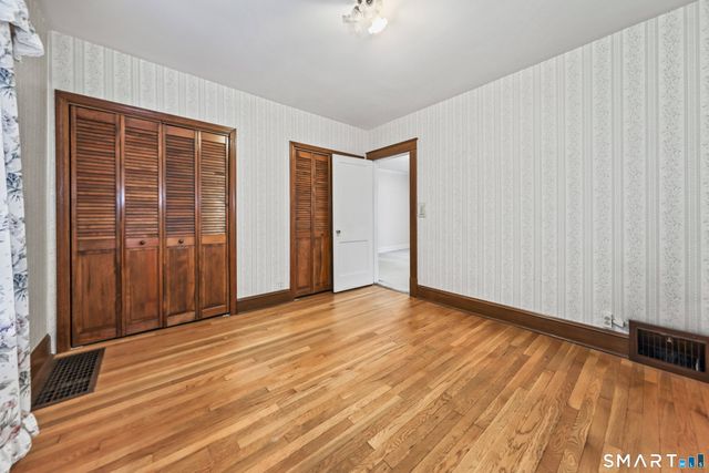 917 Cooke Street, Waterbury, CT 06704