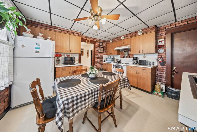 917 Cooke Street, Waterbury, CT 06704