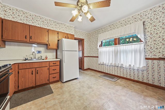 917 Cooke Street, Waterbury, CT 06704