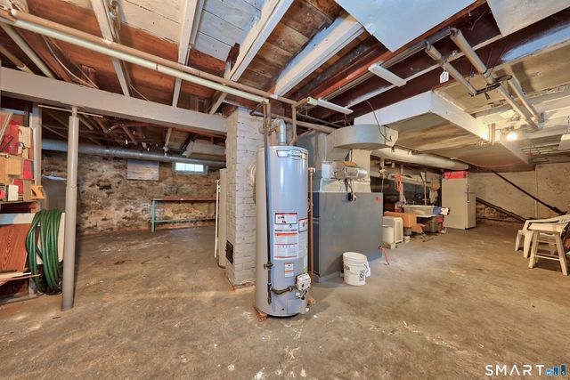 917 Cooke Street, Waterbury, CT 06704