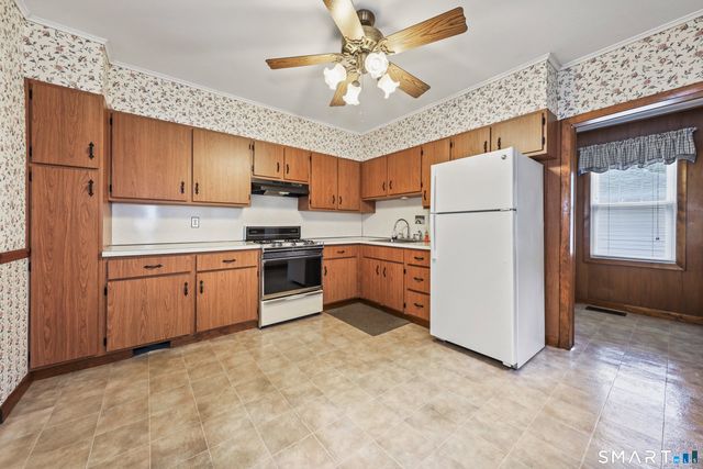 917 Cooke Street, Waterbury, CT 06704