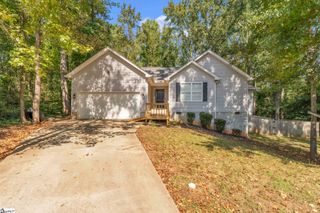 11 Misty Creek Court, Greenville, SC 29611