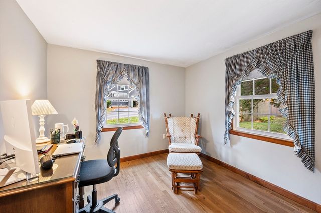 15 Ranger Cir, Weymouth, MA 02190