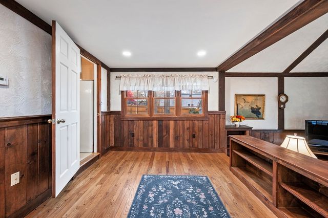 15 Ranger Cir, Weymouth, MA 02190