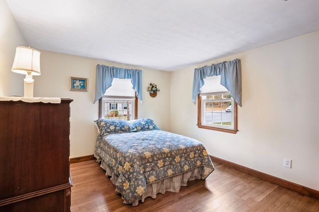 15 Ranger Cir, Weymouth, MA 02190