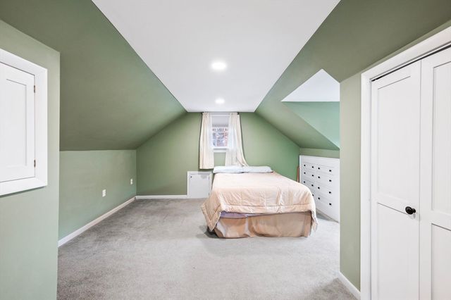 15 Ranger Cir, Weymouth, MA 02190