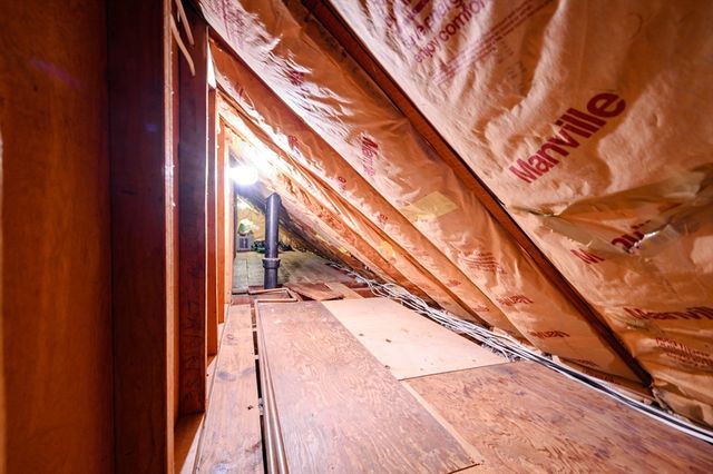 15 Ranger Cir, Weymouth, MA 02190