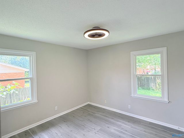 3417 Mimosa Lane NW, Huntsville, AL 35811