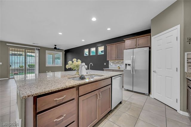 5636 Akula Bay Street, North Las Vegas, NV 89081