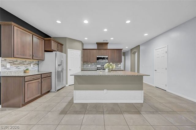 5636 Akula Bay Street, North Las Vegas, NV 89081