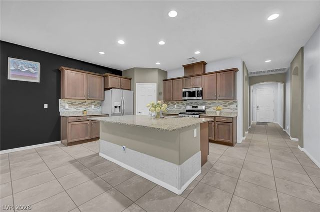 5636 Akula Bay Street, North Las Vegas, NV 89081