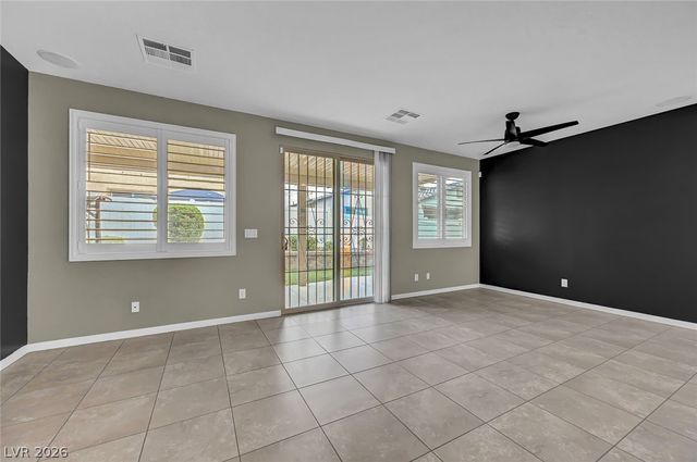 5636 Akula Bay Street, North Las Vegas, NV 89081