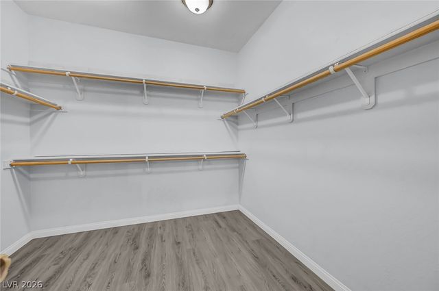 5636 Akula Bay Street, North Las Vegas, NV 89081