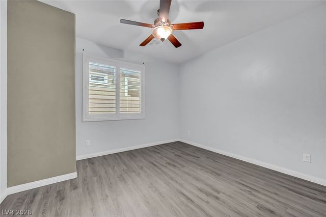 5636 Akula Bay Street, North Las Vegas, NV 89081