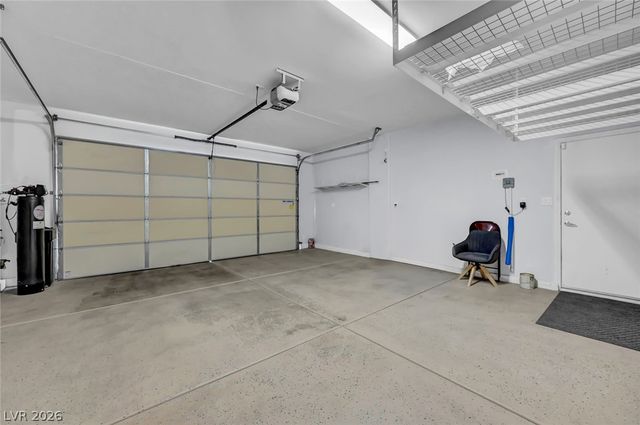 5636 Akula Bay Street, North Las Vegas, NV 89081