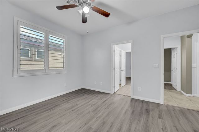 5636 Akula Bay Street, North Las Vegas, NV 89081