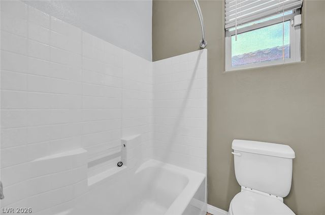 5636 Akula Bay Street, North Las Vegas, NV 89081