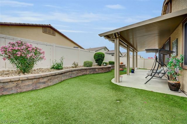 5636 Akula Bay Street, North Las Vegas, NV 89081