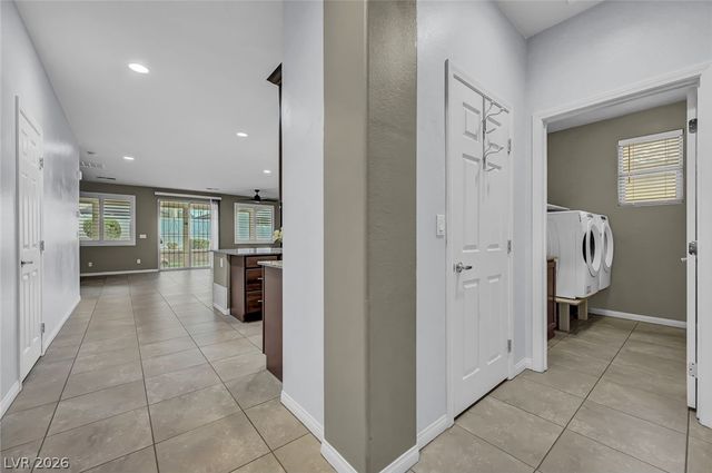 5636 Akula Bay Street, North Las Vegas, NV 89081