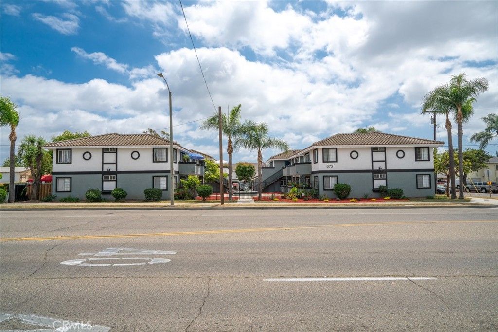 875 N Olive, Orange, CA 92867 — photo 4