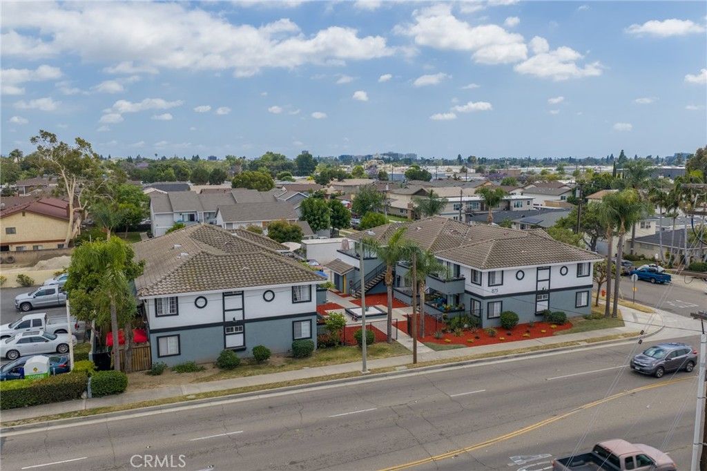 875 N Olive, Orange, CA 92867 — photo 5