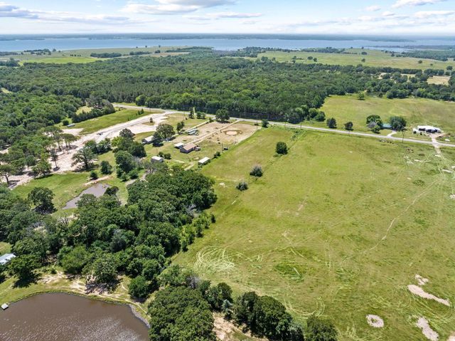 7203 E Fm 1396, Telephone, TX 75488