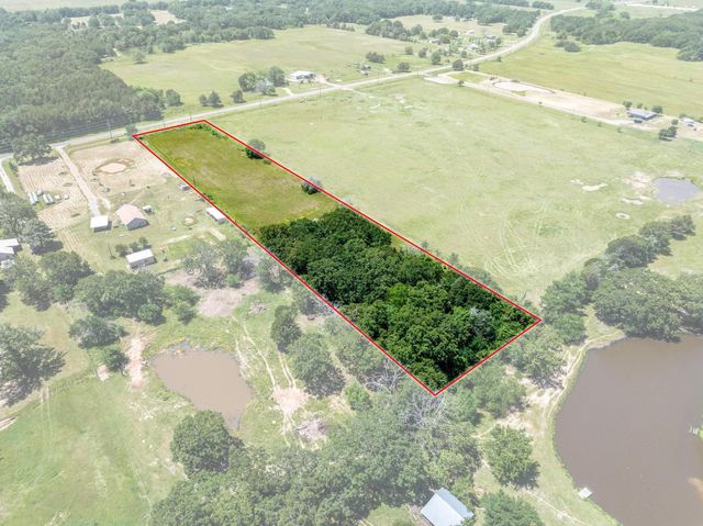 7203 E Fm 1396, Telephone, TX 75488