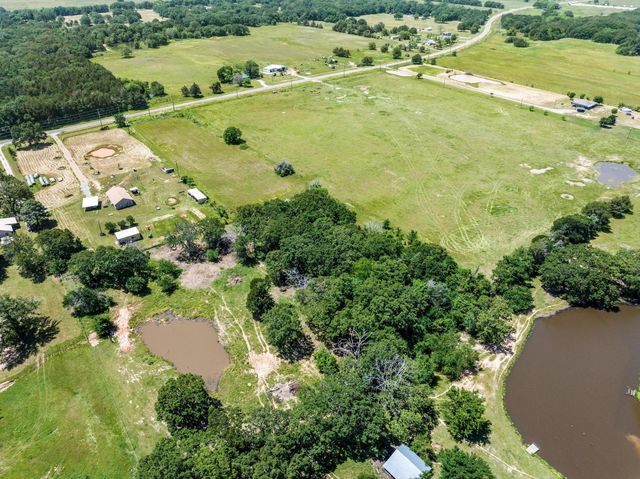 7203 E Fm 1396, Telephone, TX 75488